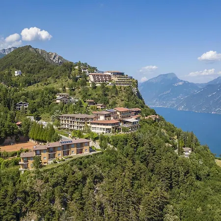 Residence Bellevue Tremosine
